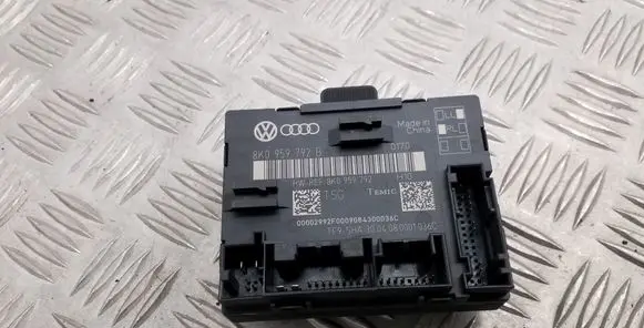 Audi A4 S4 B8 8K Door control unit/module 8K0959792B