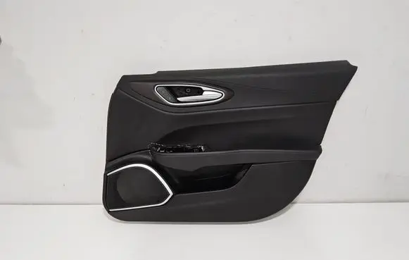 Alfa Romeo Giulia Front door card panel trim 01561095740 00505460160 500016508