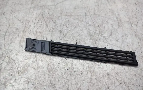 Mercedes-Benz GLK (X204) Panel trim 07043001