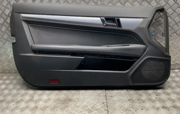 Mercedes-Benz E A207 Front door card panel trim A2077200195