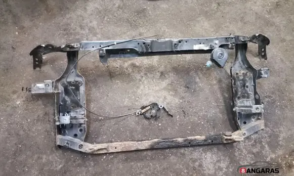 Nissan Qashqai Radiator support slam panel 
