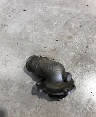 Maserati GranTurismo Thermostat/thermostat housing