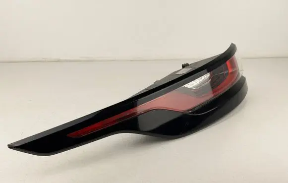 Land Rover Range Rover Velar Rear/tail lights J8A213405AG
