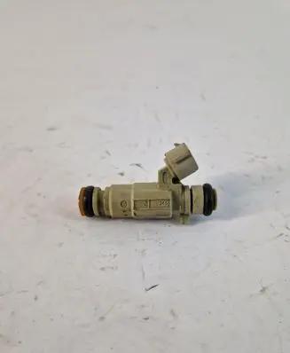 Hyundai i20 (PB PBT) Fuel injector 3531004000