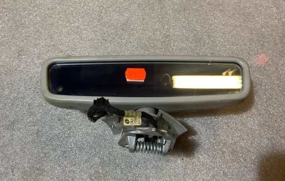 Mercedes-Benz E W211 Rear view mirror (interior) 2118110107 A2118110107