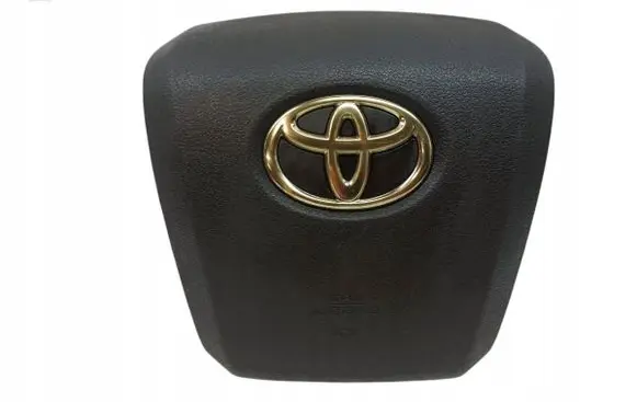 Toyota Prius c Passenger airbag