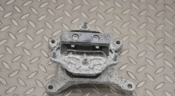 Audi A5 Gearbox mount 8W0399156