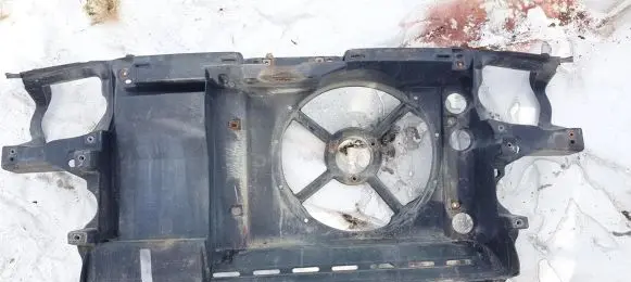 Volkswagen Golf III Radiator support slam panel