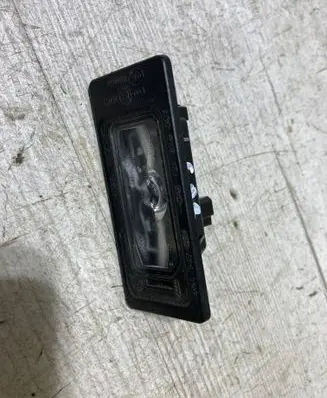 Audi A3 S3 8V Number plate light 5na943021