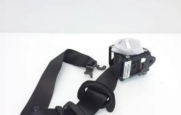 BMW X3 F25 Front seatbelt S2725843204 11B0771P0188