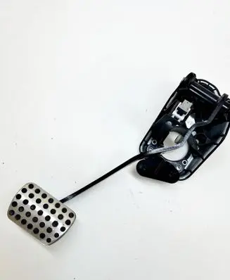 Mercedes-Benz GL X166 Brake pedal A1662920101