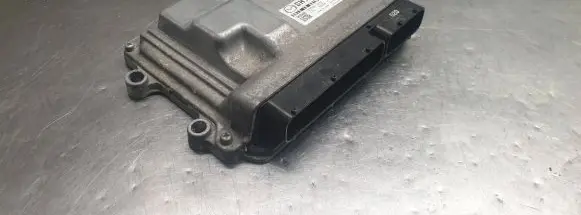 Mazda 6 Engine control unit/module SH1S18881N 2757006243