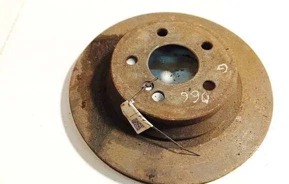 Mercedes-Benz E W211 Rear brake disc ventiliuojamas