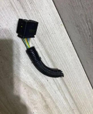 Opel Corsa F Headlight/headlamp wiring loom/harness