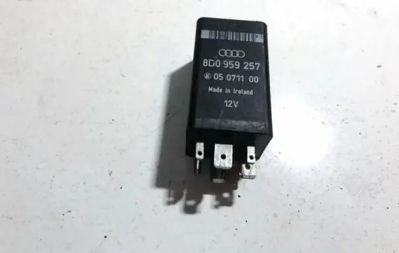 Audi A6 S6 C5 4B Other relay 8d0959257 05071100
