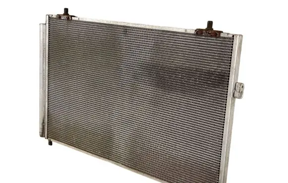 Toyota RAV 4 (XA40) A/C cooling radiator (condenser)