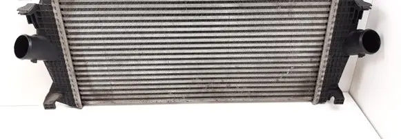 Chrysler Voyager Intercooler radiator 04677732AC