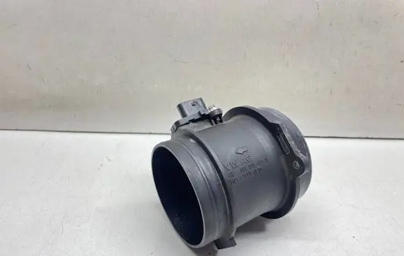Audi Q7 4M Mass air flow meter 059906461S