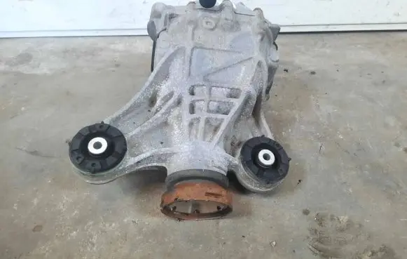 Jaguar XE Rear differential GX634A213DC