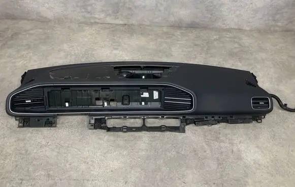 Mercedes-Benz GLE W167 Dashboard A1676809700 30223394920 DBXX001114