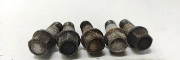 Audi A6 S6 C6 4F Nuts/bolts 