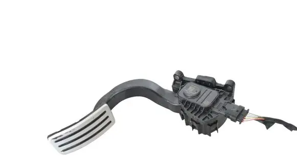 Tesla Model 3 Accelerator throttle pedal 1011298