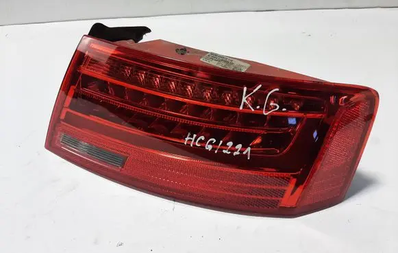 Audi A5 8T 8F Rear/tail lights 8T0945096H