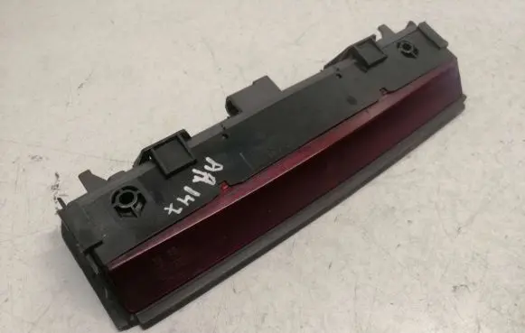 Alfa Romeo 147 Third/center stoplight 46743133