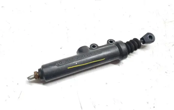 Mercedes-Benz E W210 Clutch slave cylinder 2022900112
