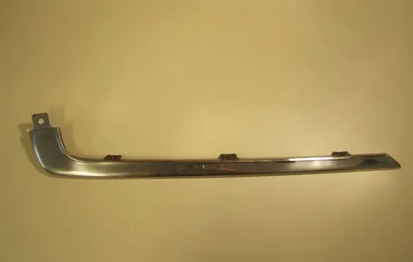 Audi V8 Rear bumper trim bar molding 