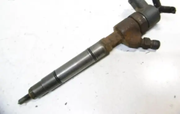 Hyundai Matrix Fuel injector 33800-2A110
