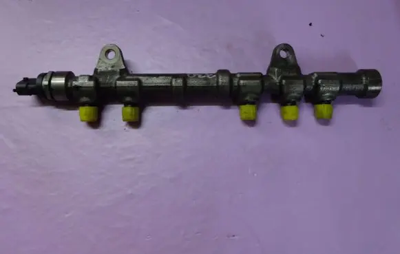 Opel Combo D Fuel main line pipe 55234437