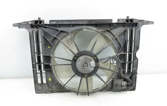 Toyota Auris 150 Fan set 4993003341 8925712010 1680008470