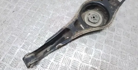 Volkswagen PASSAT B7 USA Coil spring/strut mount 