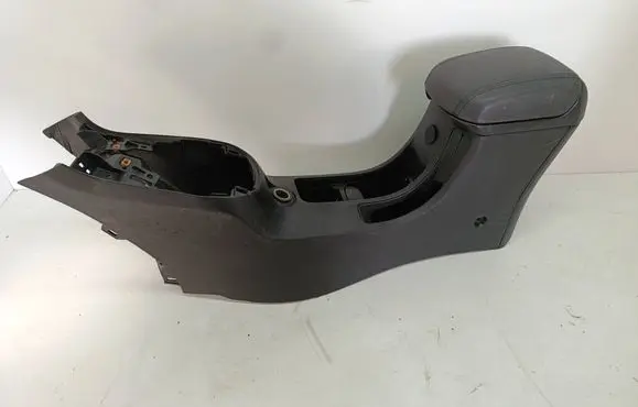 Chevrolet Cruze Armrest 