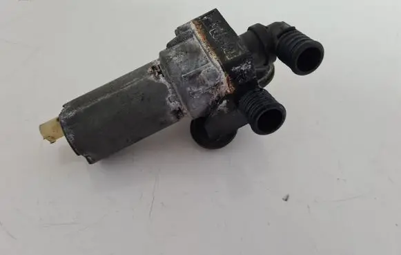 BMW 3 E46 Electric auxiliary coolant/water pump 0392020068