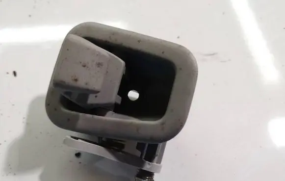 BMW 3 E90 E91 Sun visor clip/hook/bracket 7008000