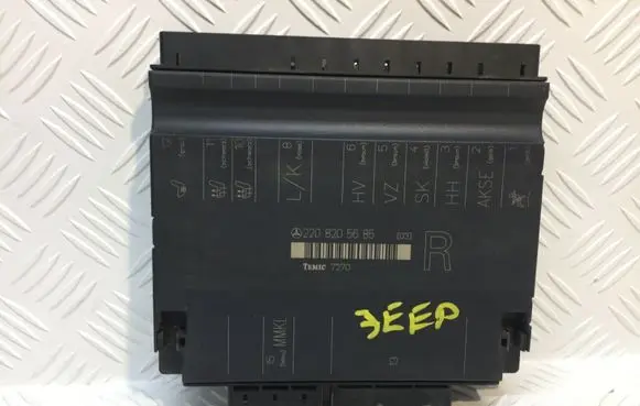 Mercedes-Benz S W220 Seat control module 2208205685