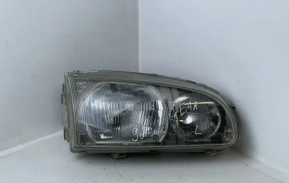 Mitsubishi Space Gear Headlight/headlamp 11087009