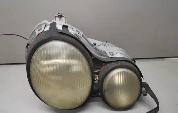 Mercedes-Benz E W210 Headlight/headlamp