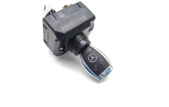 Mercedes-Benz C W204 Ignition lock A2079052600 3300.3217 3300.3219