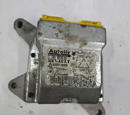 Renault Laguna II Airbag control unit/module 8200138952 601958800 D017C14081