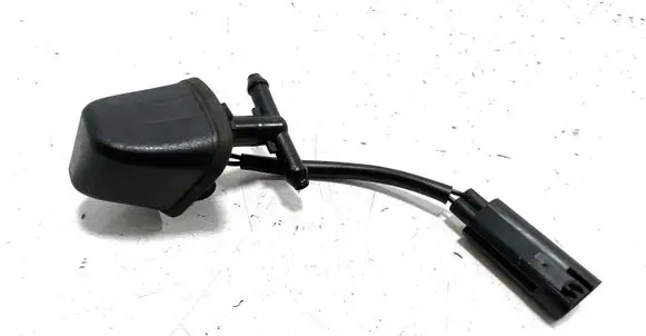 BMW 3 E90 E91 Windshield washer spray nozzle 836538503 8365385 19636564