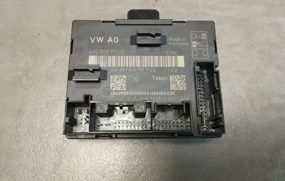 Audi A8 S8 D4 4H Door control unit/module 4H0959792G
