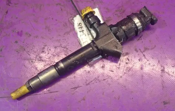 Mazda MX-5 NC Miata Fuel injector