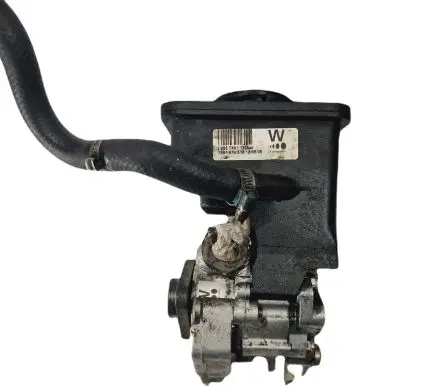 BMW 5 E39 Power steering pump 2247556
