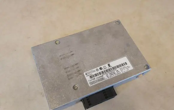 Skoda Octavia Mk3 (5E) Bluetooth control unit module 1Z0035729C 1Z0 035 729 C