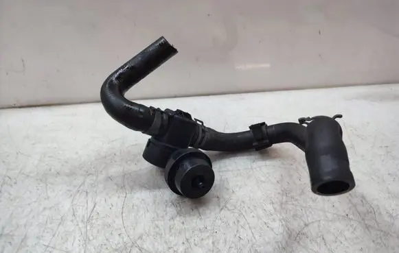 Audi Q5 SQ5 Engine coolant pipe/hose