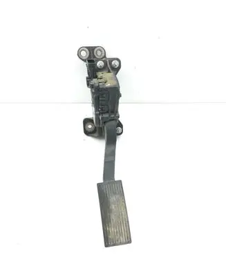 Nissan Navara D40 Accelerator throttle pedal 18002EA000