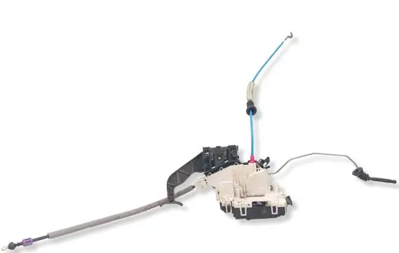 Mercedes-Benz B W246 W242 Front door lock A1667200135